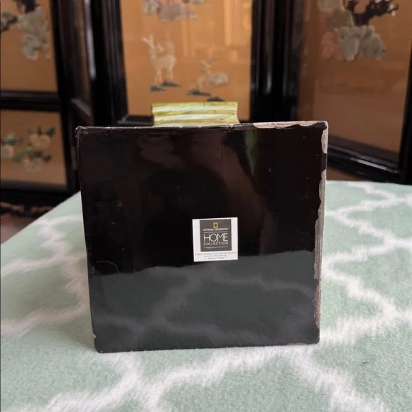 Vietnam mother of pearl overlay bamboo vase National Geographic - Picture 8 of 11